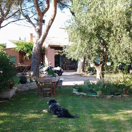 Bed & Breakfast Mas Les Cigales Roaix